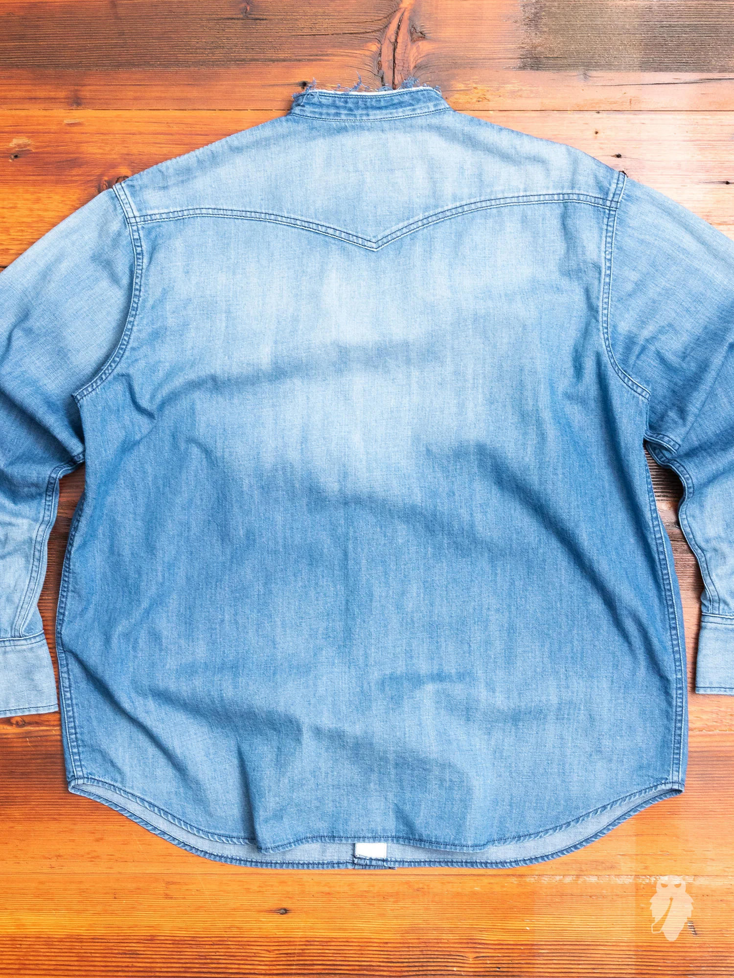 Tiger Western Shirt in Used Indigo - Image 9