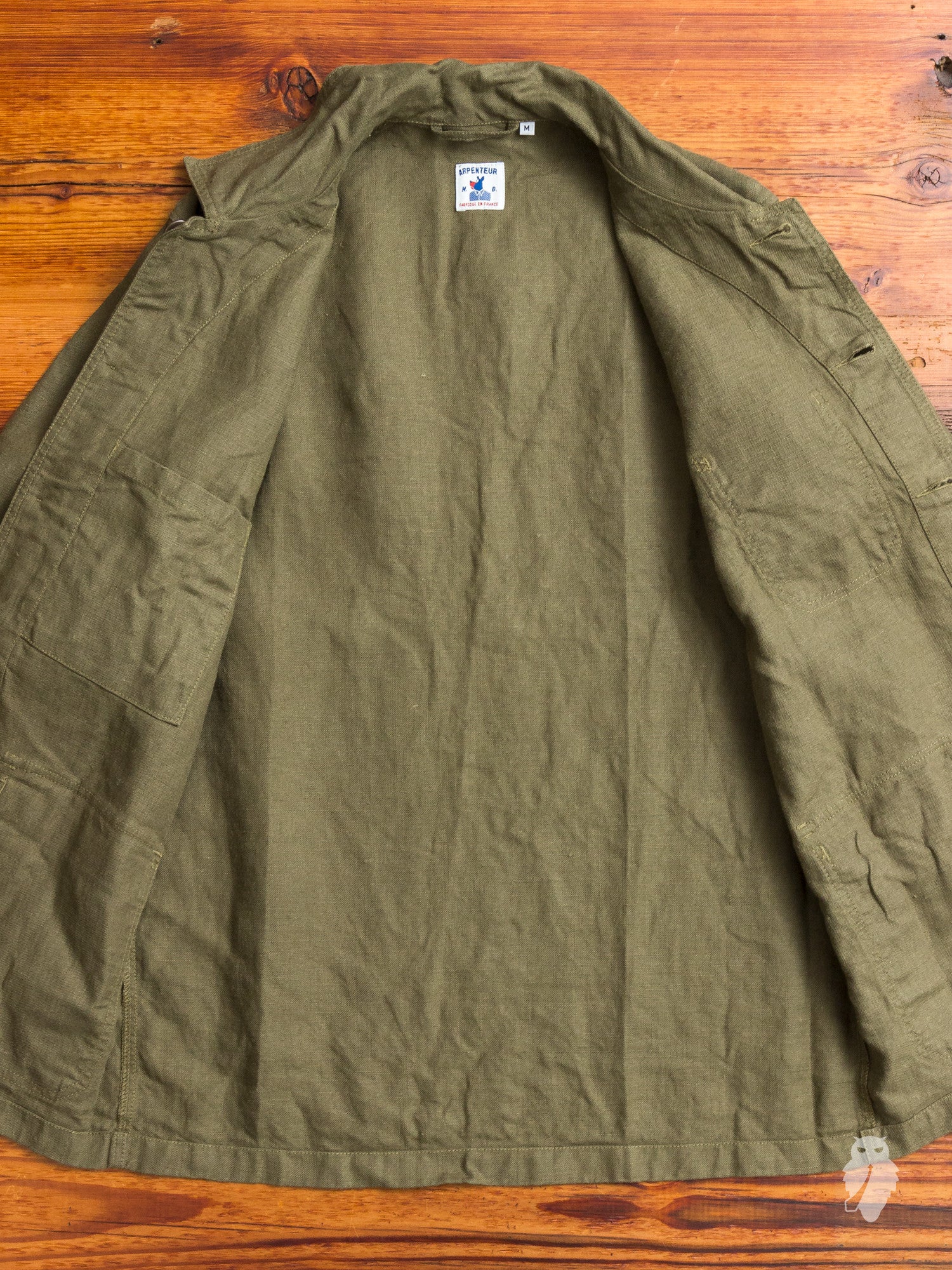 "Travail" Linen Work Jacket in Olive - Image 6
