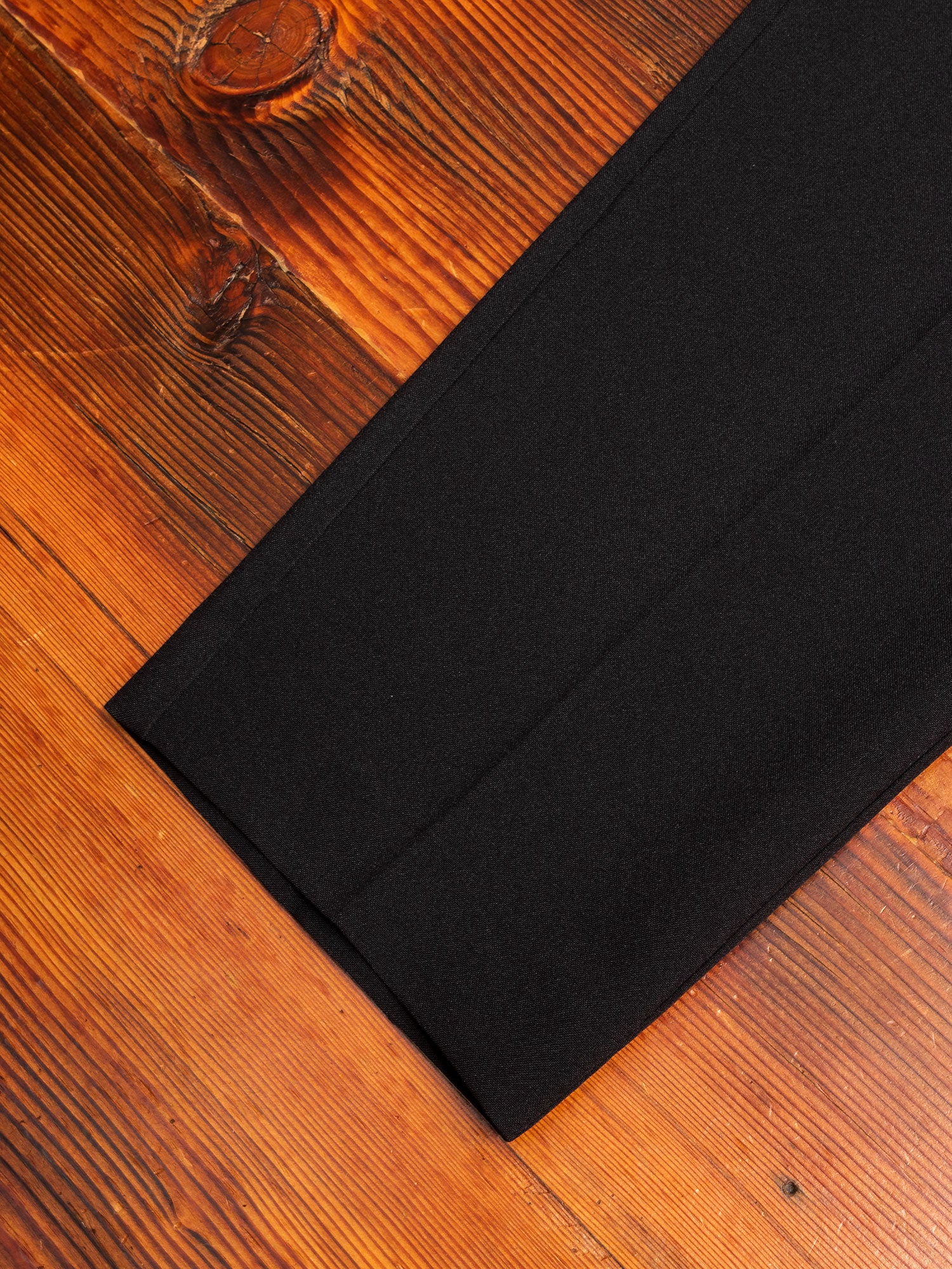 Tropical Suiting Pant in Black - Image 8