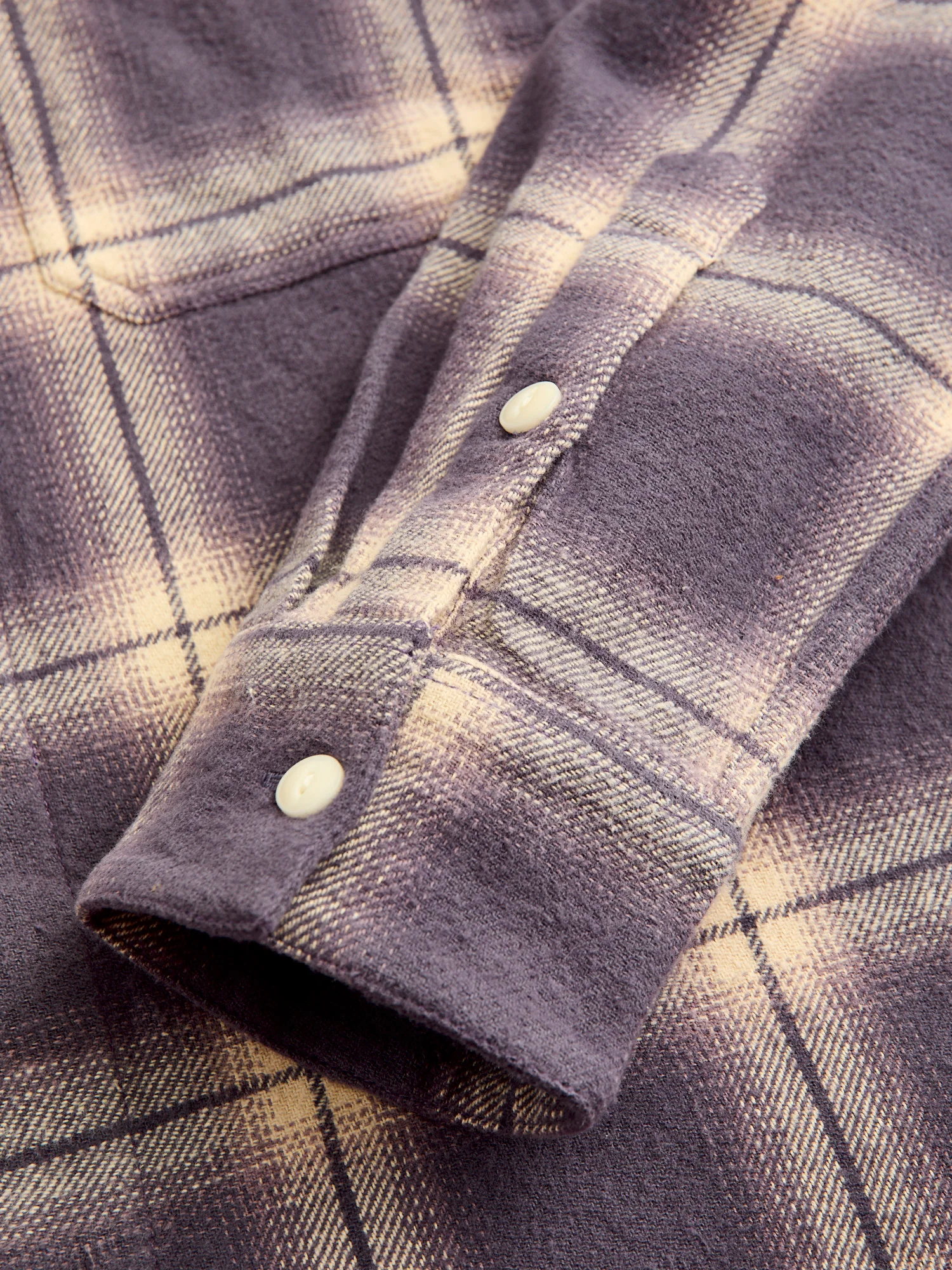 Utility Shirt in Faded Lilac - Image 6