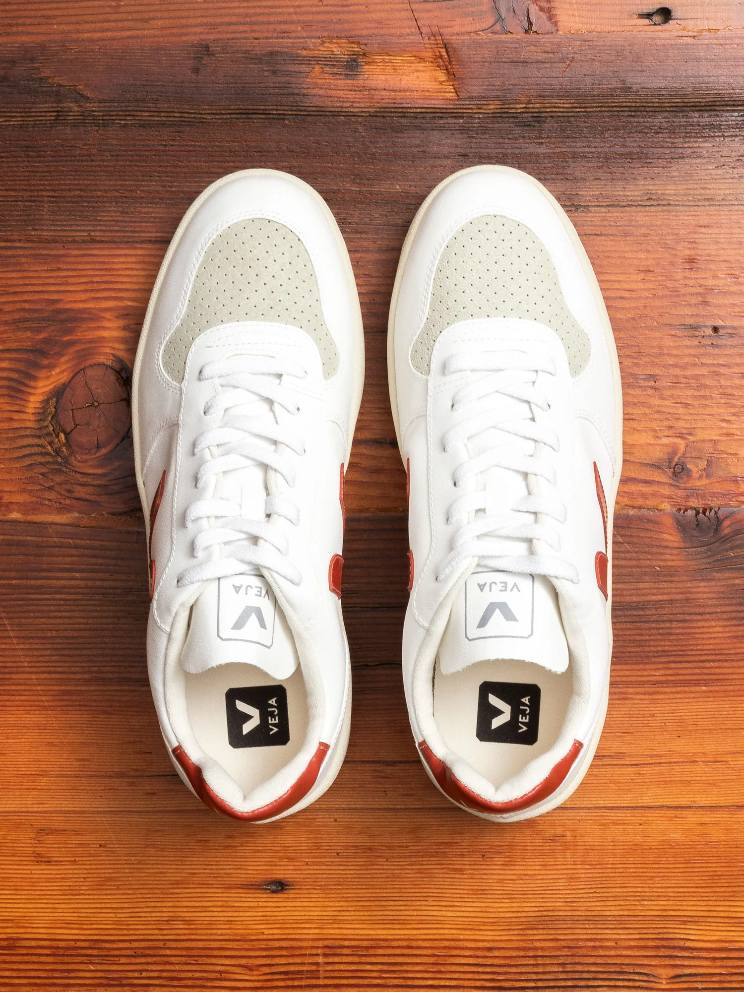 V-10 CWL Sneaker in White Rouille - Image 7