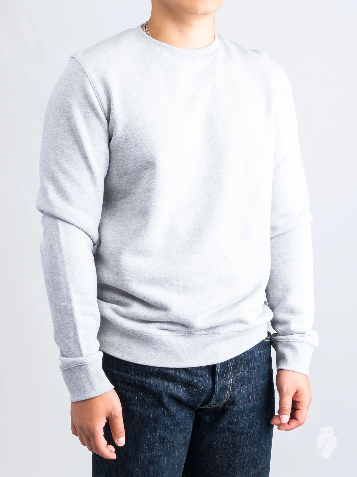 Vagn Crewneck Sweater in Light Grey Melange - Image 2