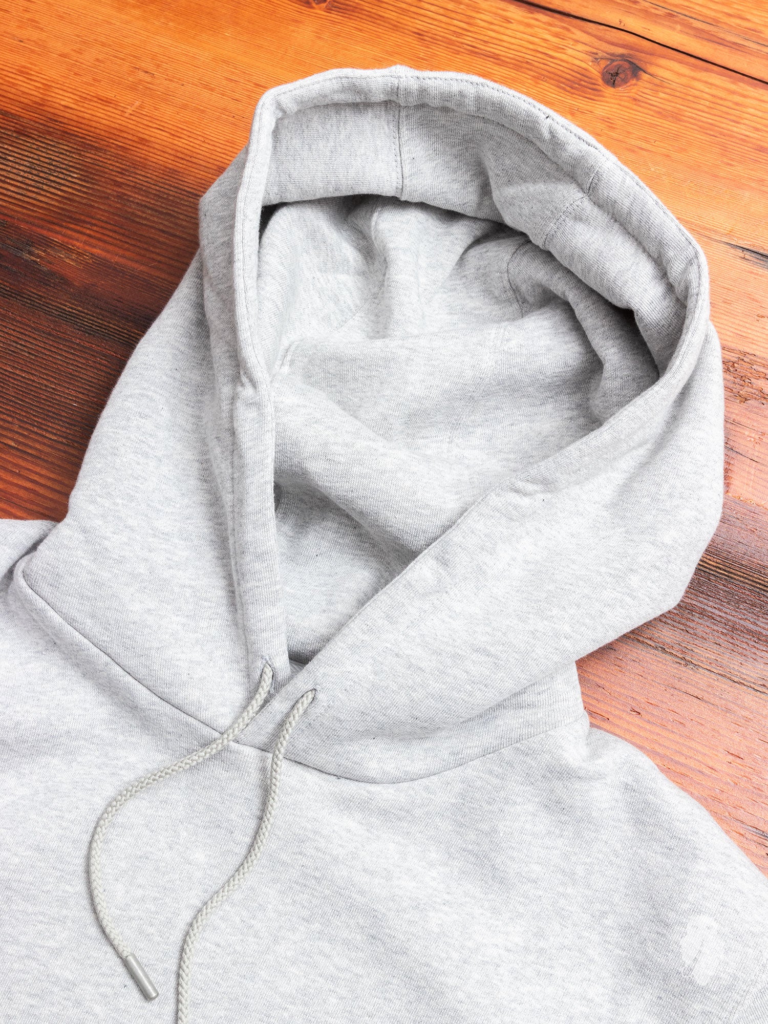 Vagn Pullover Hoodie in Light Grey Melange - Image 3