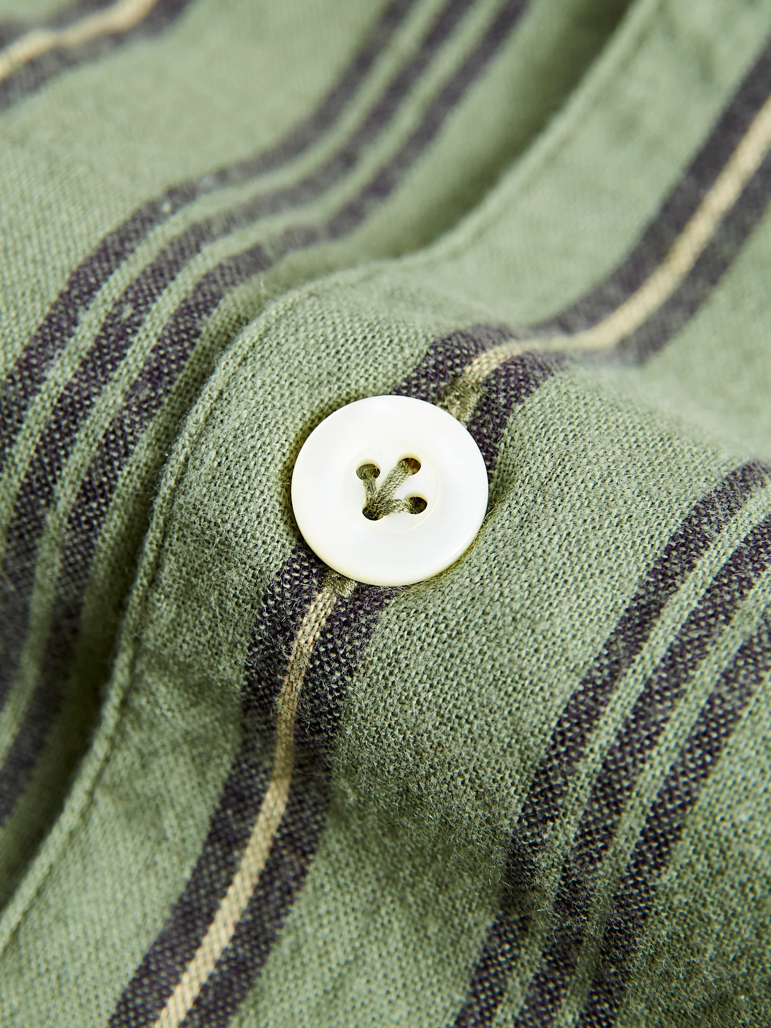 Linen Short Sleeve Shirt in Striped Olive - Image 6