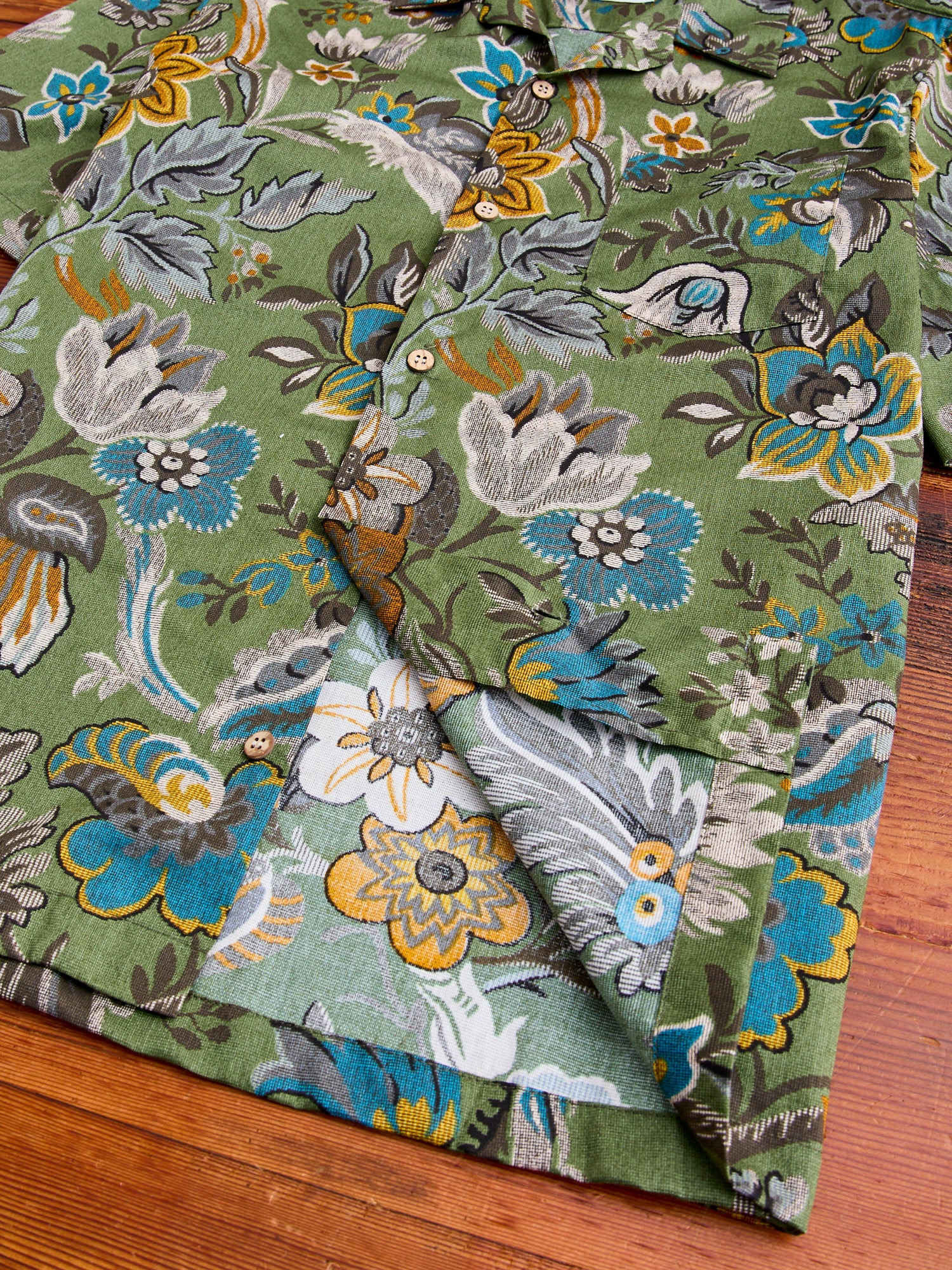 "Vintage Pique" Aloha Shirt in Green - Image 7