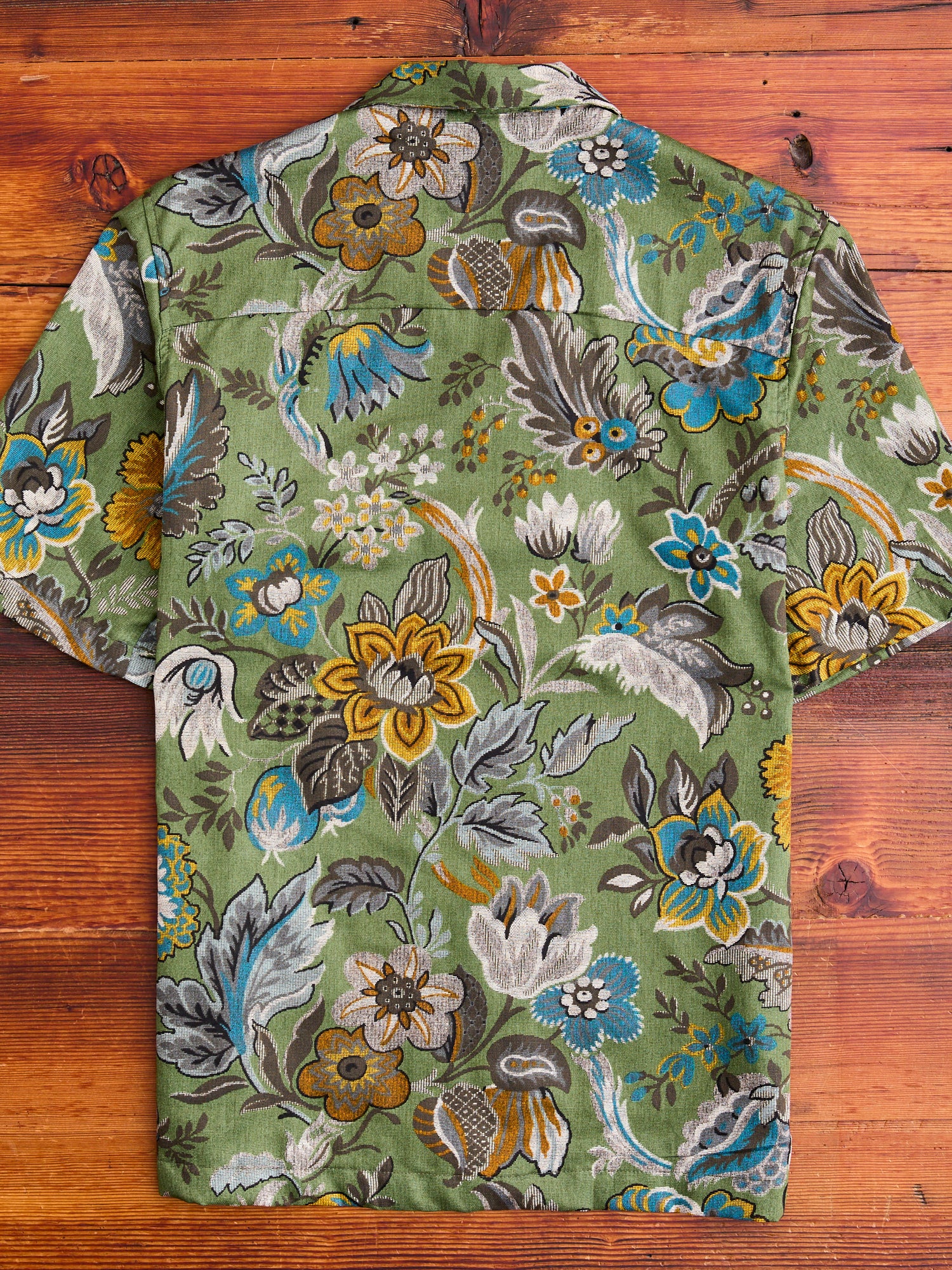 "Vintage Pique" Aloha Shirt in Green - Image 8