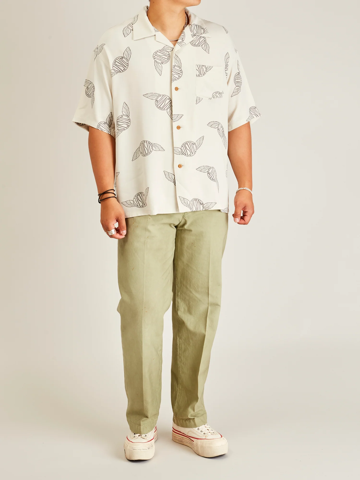 Wallis Shirt S/S in Ivory - Image 11