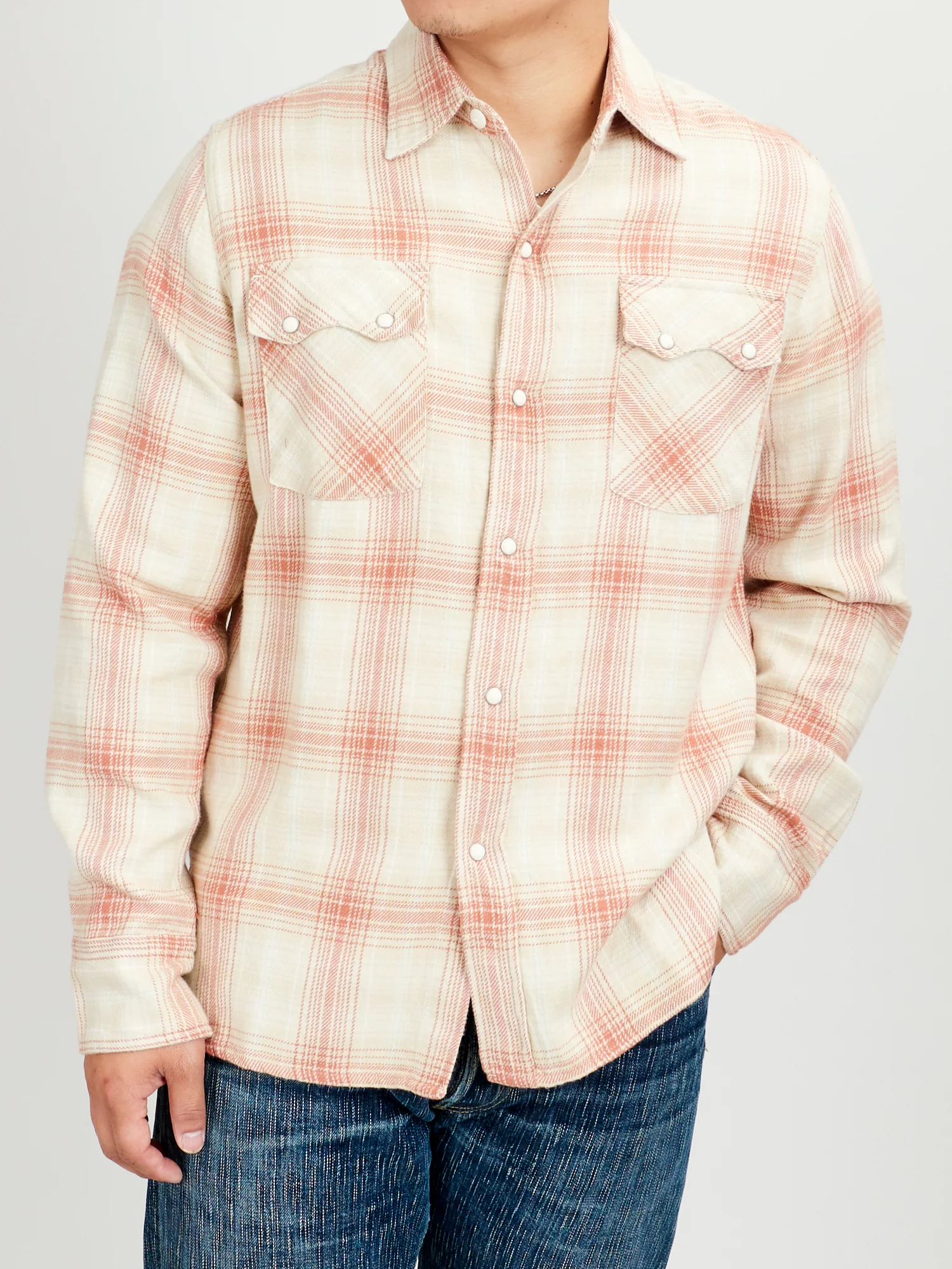 Washed Flannel Pearl Snap Shirt in Idaho Autumn - Image 2