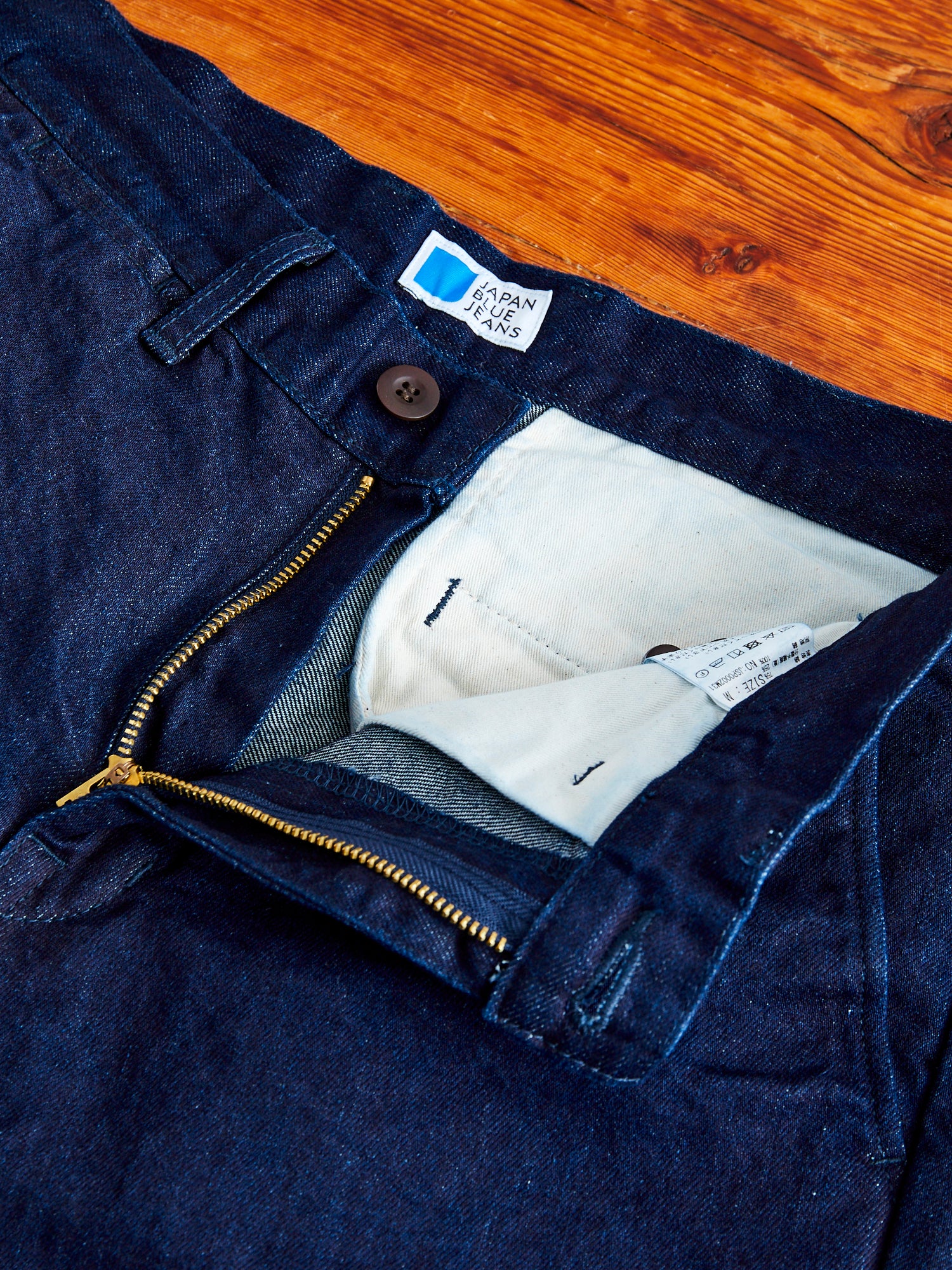Washi Shorts in Indigo - Image 5