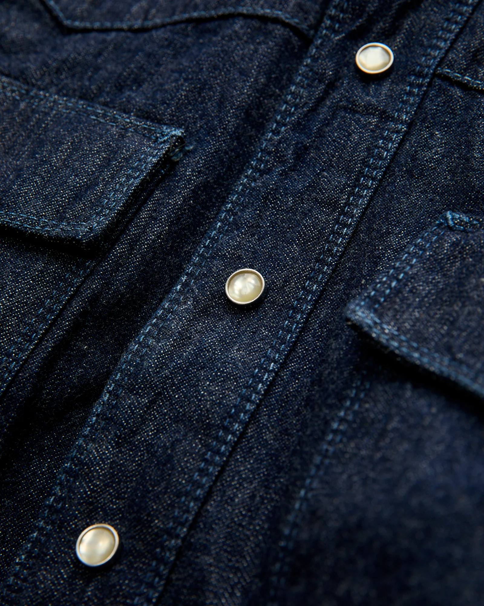 11oz Western Scout Shirt in 1900s Denim - Image 4
