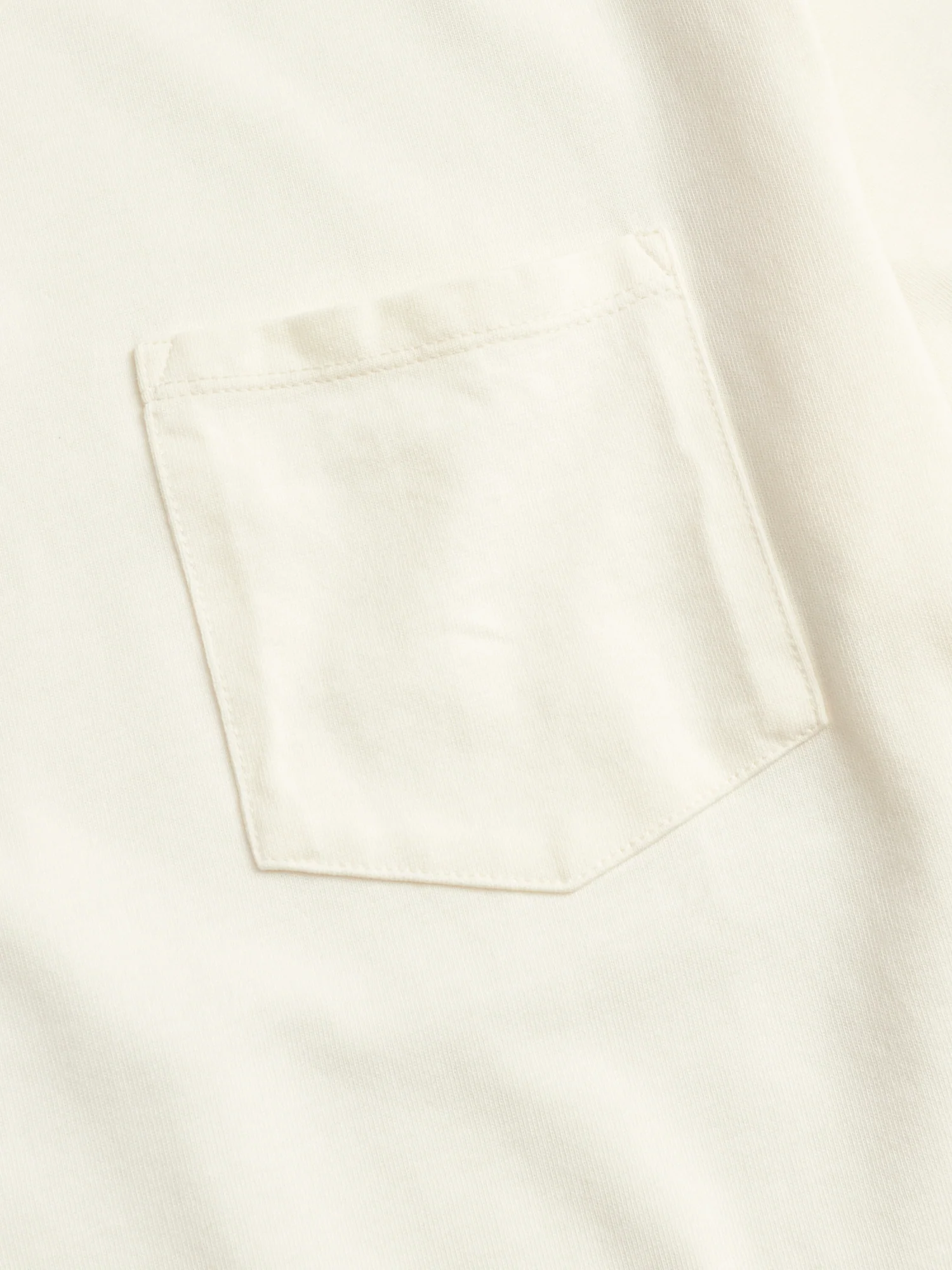 Wilson Pocket T-Shirt in Cocatoo White - Image 4